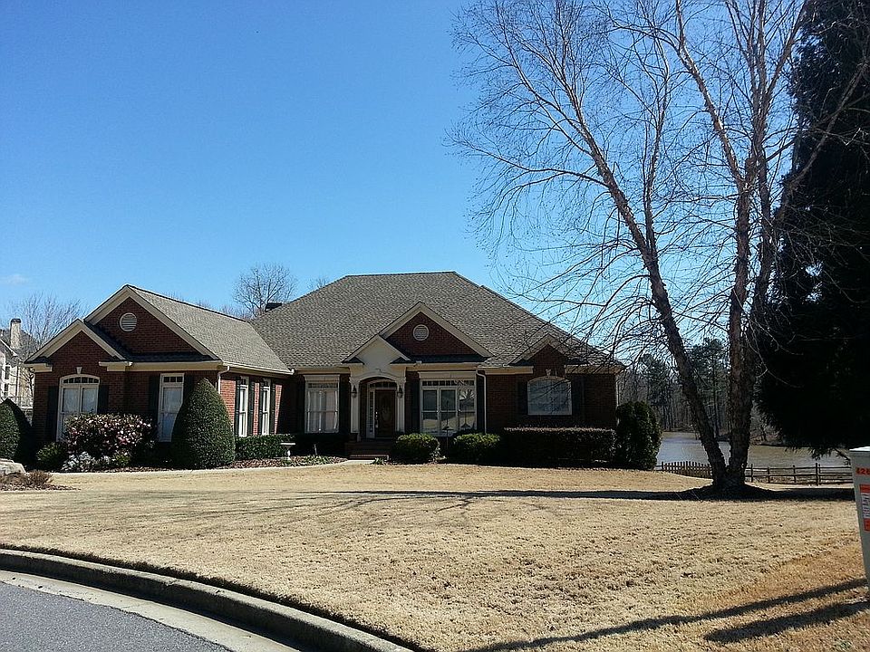 Executive home to lease
