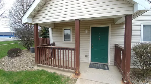 1335 High St Photo 1