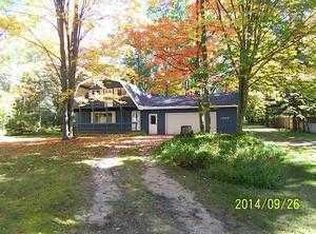 1565 Danish Landing Rd, Grayling, MI 49738
