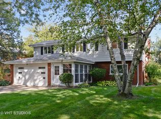 448 Highcrest Dr, Wilmette, IL