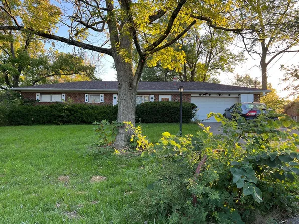 7514 Esther Dr, West Chester, OH 45069