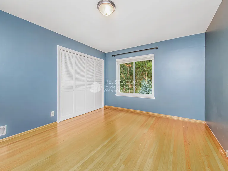 37 Crestmont Dr — Photo 18