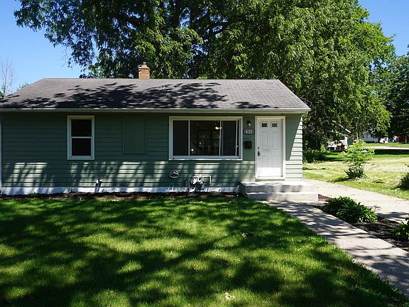 3rd image of 611 Soper Ave