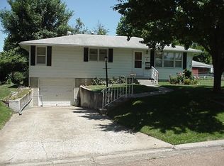 1703 E 12th St, Sedalia, MO 65301