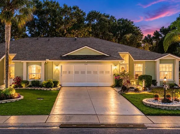 2001 GARDENIA LANDINGS LANE, SUN CITY CENTER, FL 33573