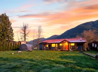 10148 Mountainview Rd, Fraser Valley, BC V2V 4J1