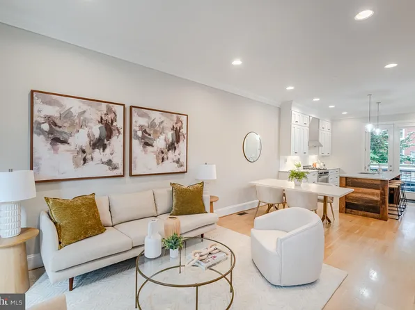 1203 Linden Pl NE, Washington, DC 20002