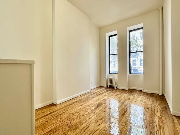 414 East 83rd Street image 1 of 6