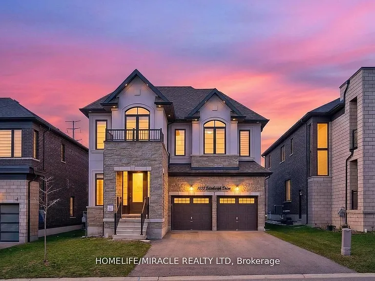 1032 Edinburgh Dr — Photo 1