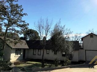 2331 Terrace Way, Bakersfield, CA 93304