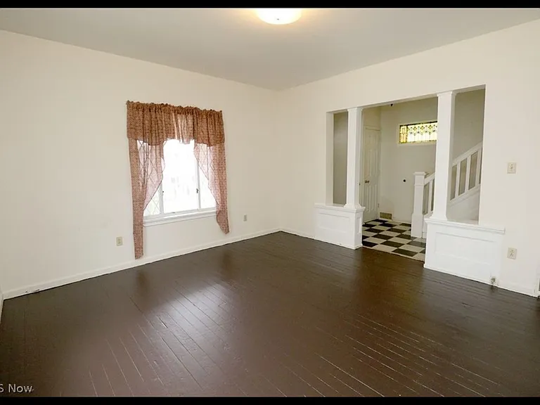 1342 Oregon Ave — Photo 7