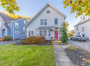 90 Mayfield St, Rochester, NY 14609