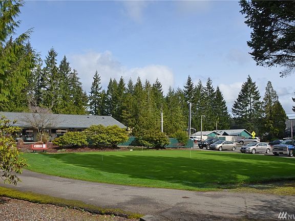 5th image of 120 E Paisley Way