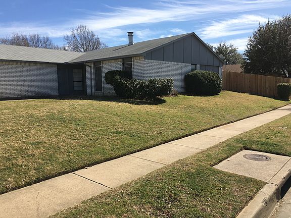 5th image of 6716 Greenfield Dr