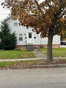 8717 Buffalo Ave, Niagara Falls, NY, 14304