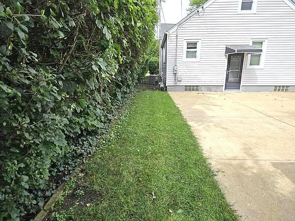 5th image of 710 Catherine St