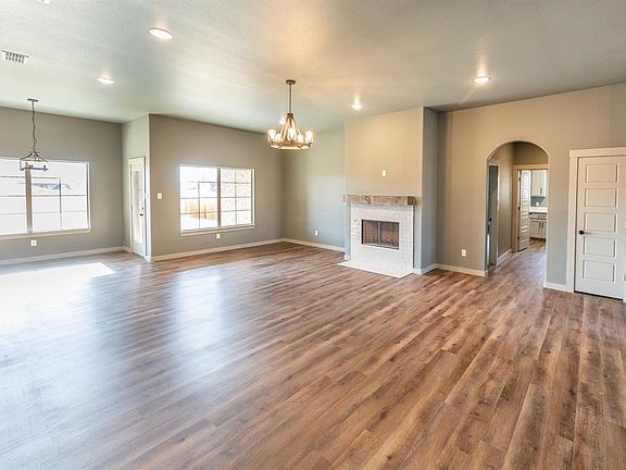 2nd image of 10503 Avenue X
