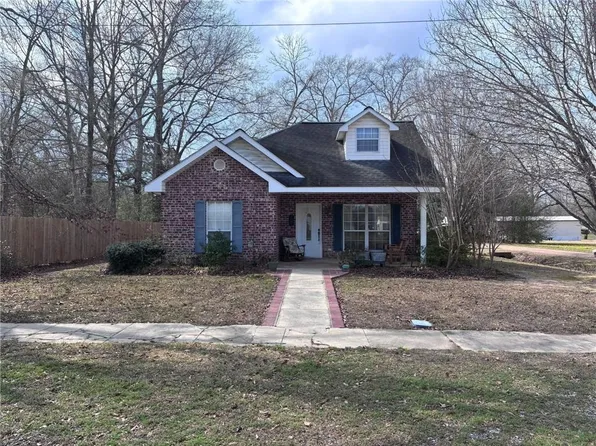 1002 9th St, Glenmora, LA 71433