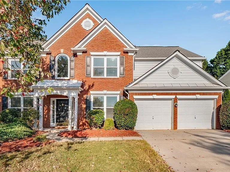 11380 Crossington Rd — Photo 1