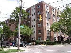 2nd image of 518 E Town St APT 303