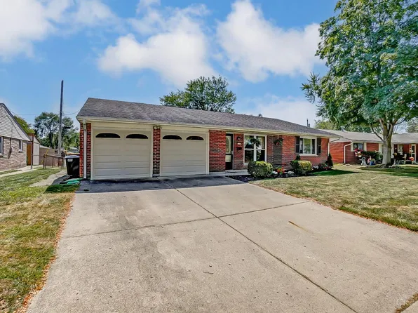 25 Oaks Dr, Springboro, OH 45066