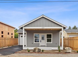 323 SE Oar Ave, Lincoln City, OR