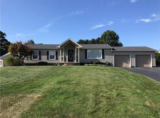 6284 Tuscarawas Rd, Industry, PA 15052