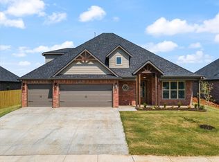 1500 Cullinan St, Centerton, AR 72719