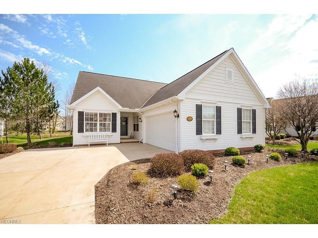 11187 Butternut Ln photo 1