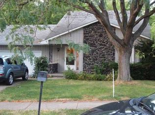 4666 Baker Woods Ln, Decatur, IL 62521