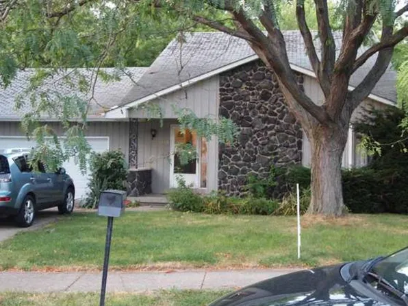 4666 Baker Woods Ln, Decatur, IL 62521