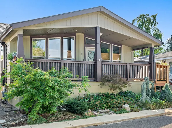 1055 N 5th St Unit 120, Jacksonville, OR 97530