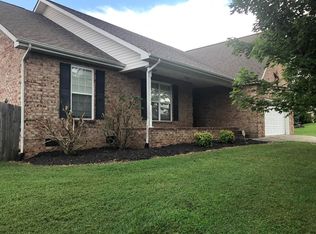 710 Verdant Ln, Maryville, TN 37804