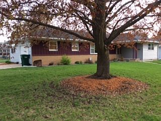 2nd image of 823 Visser Ave