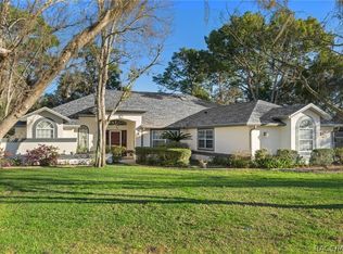23 Mayflower Ct S, Homosassa, FL 34446