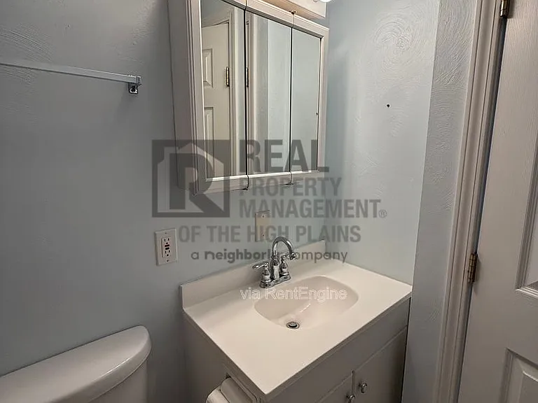3101 S Jackson St — Photo 6