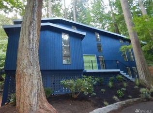 4901 NE 187th Pl, Lake Forest Park, WA 98155