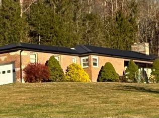 32 Penny Ln, Summersville, WV 26651