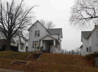 622 12th Ave S, Clinton, IA 52732
