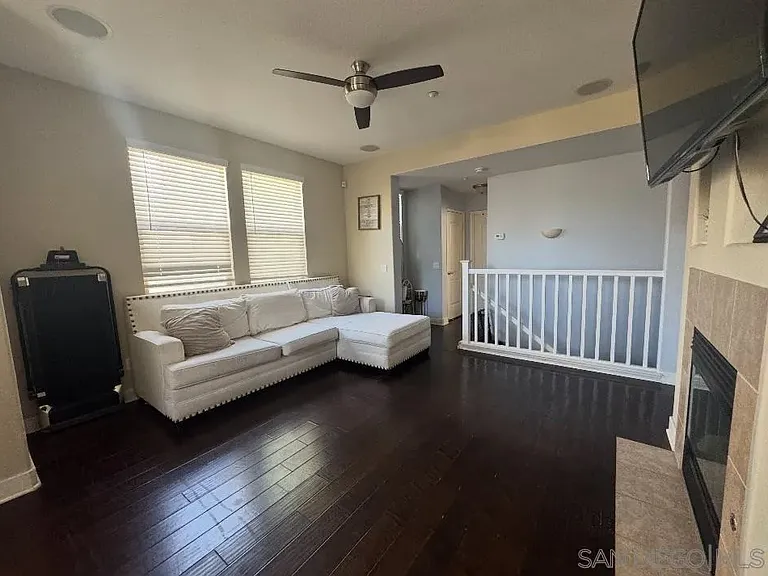 1812 Lime Ct #10 — Photo 4
