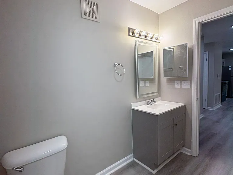 7930 E Kingsmead Dr #E — Photo 16