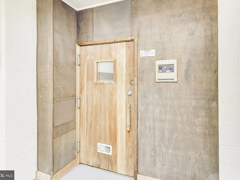 13117 Wonderland Way #4 — Photo 31