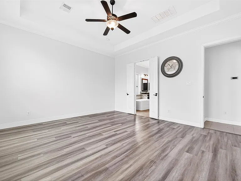 7035 Belle Meadow Ln — Photo 29