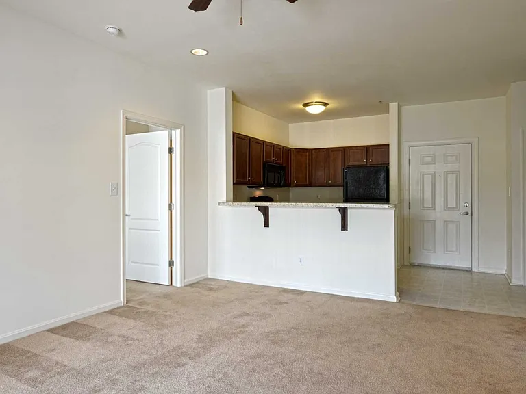 The Enclave at Stoneyridge — Photo 8