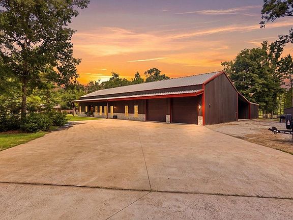 3rd image of 5754 Oakwood Dr
