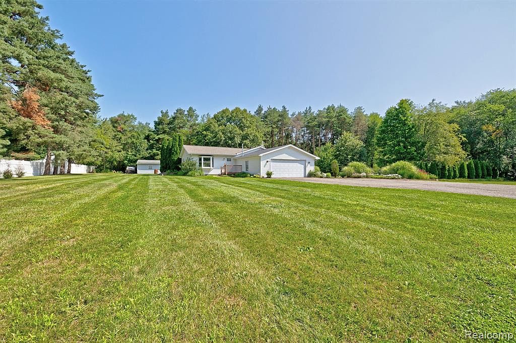 5098 Waldon Rd, Clarkston, MI 48348 Zillow
