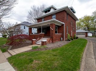 528 S Vine St, Orrville, OH