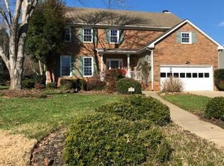 3305 Quaker Run Dr, Greensboro, NC 27410