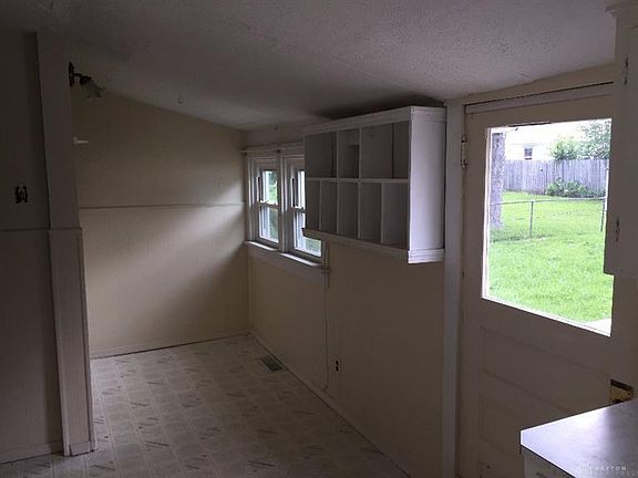 5th image of 113 Wolf Ave