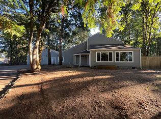 2690 NW Briarwood Pl, Albany, OR 97321